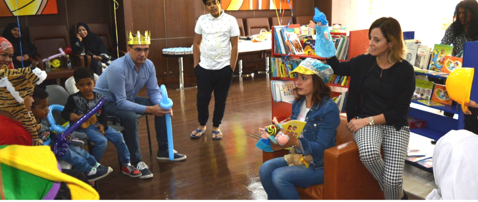 Hospital Mobile Libraries — reading and play in a pediatric ward